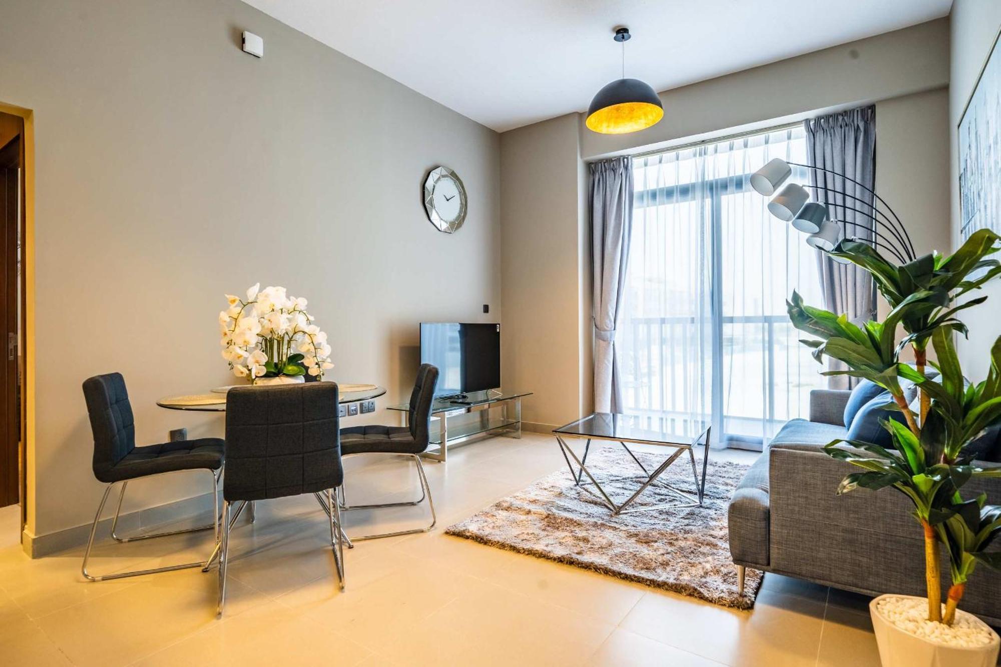 Pvh - Stylish 1br In Marquis 2020 Apartment Dubai